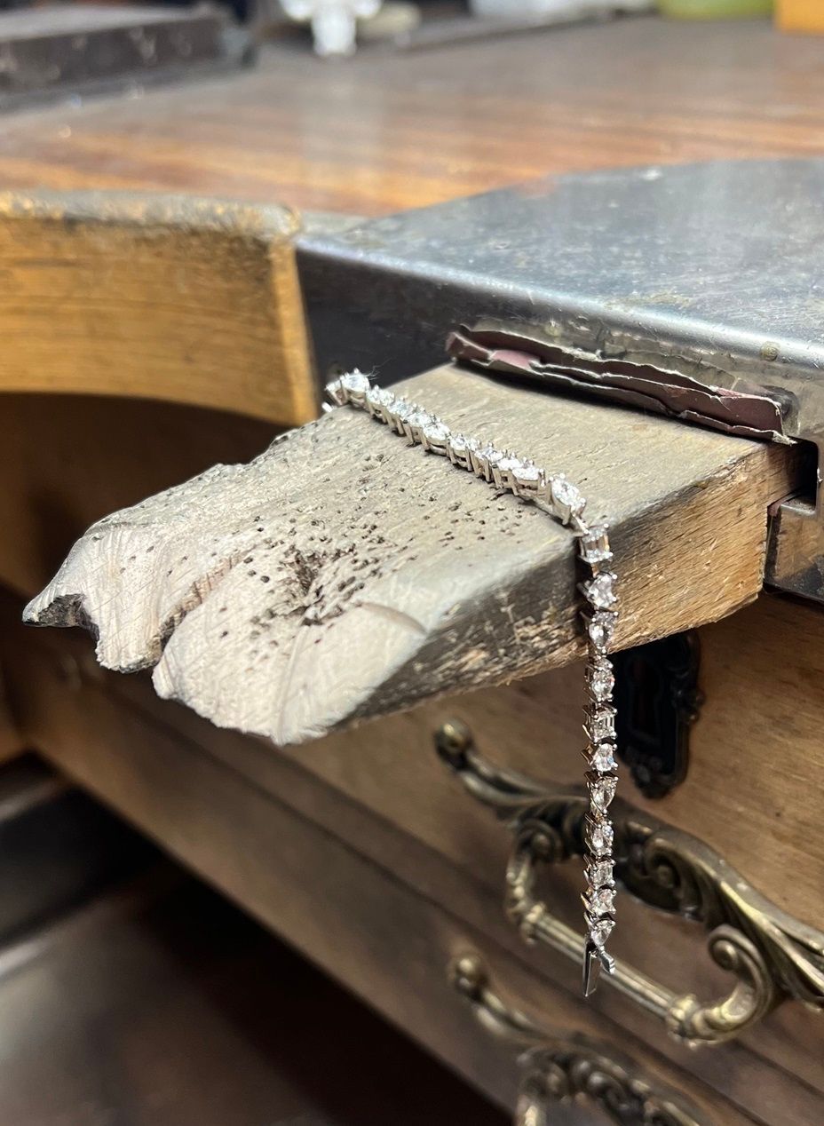 Pulseras Riviere Barcelona fabricacion-pulseras-riviere