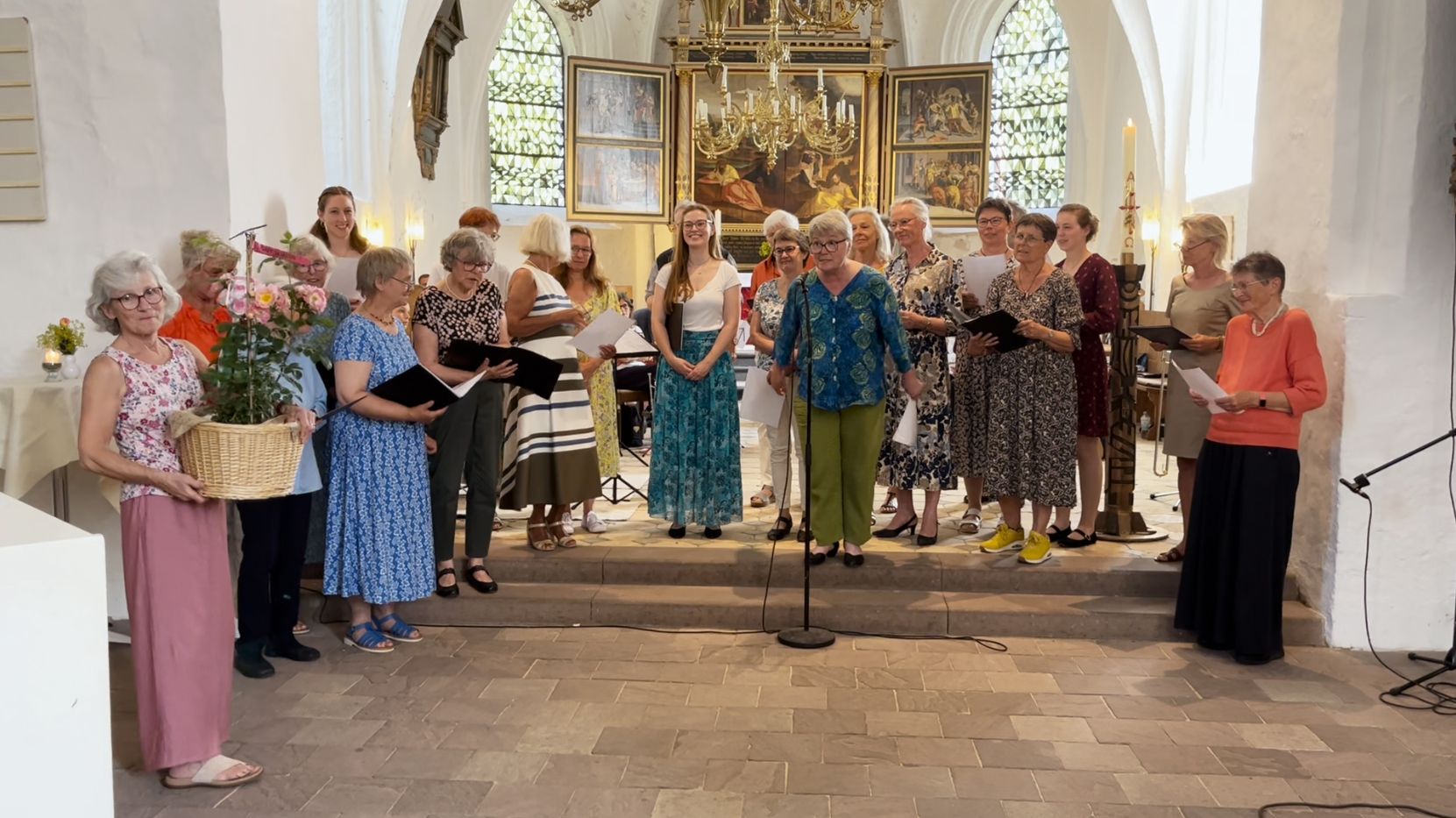 Verabschiedung Kantorin E. Weisenberger: Kirchenchor Garding