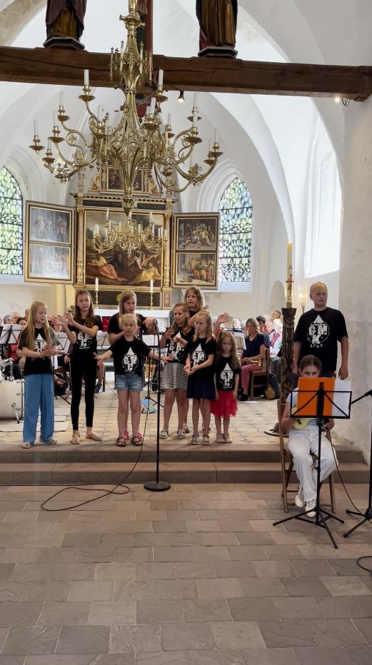 Verabschiedung Kantorin E. Weisenberger: MusicKids
