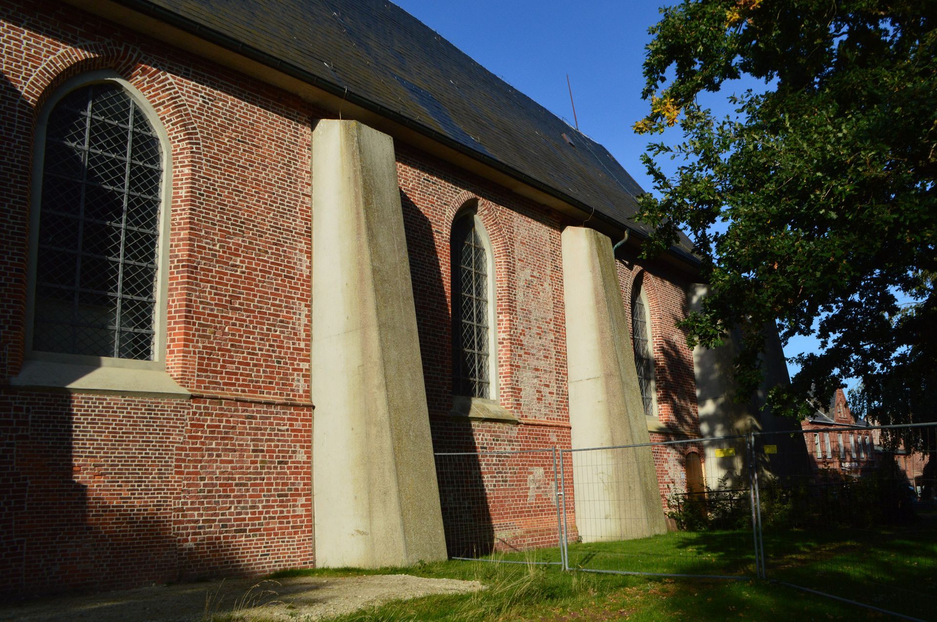 Erneuerte Stützpfeiler