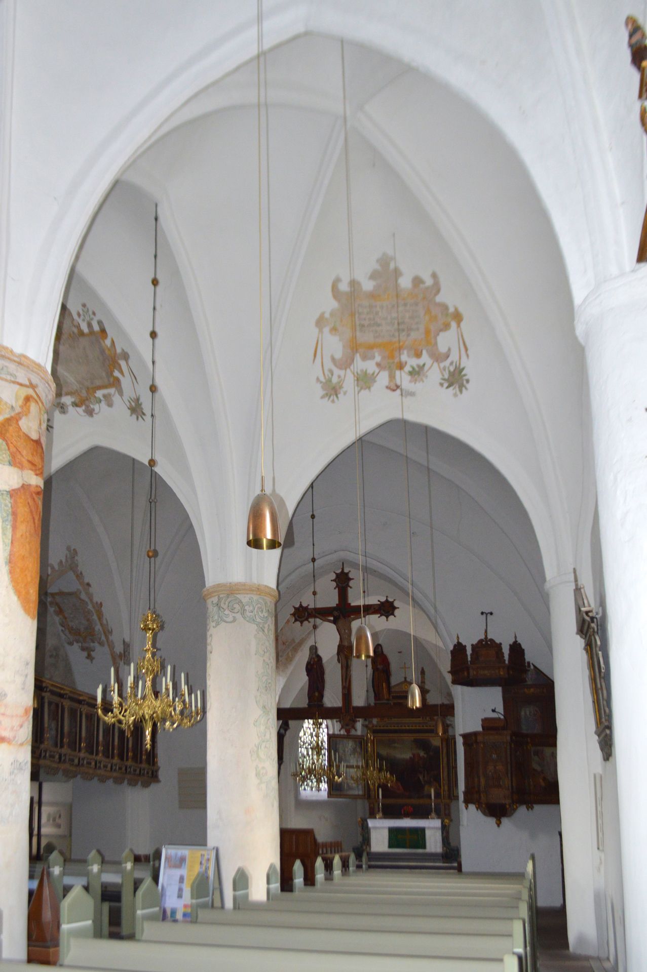 Kirche St. Christian in Garding. Innenansicht gotische Überwölbung.