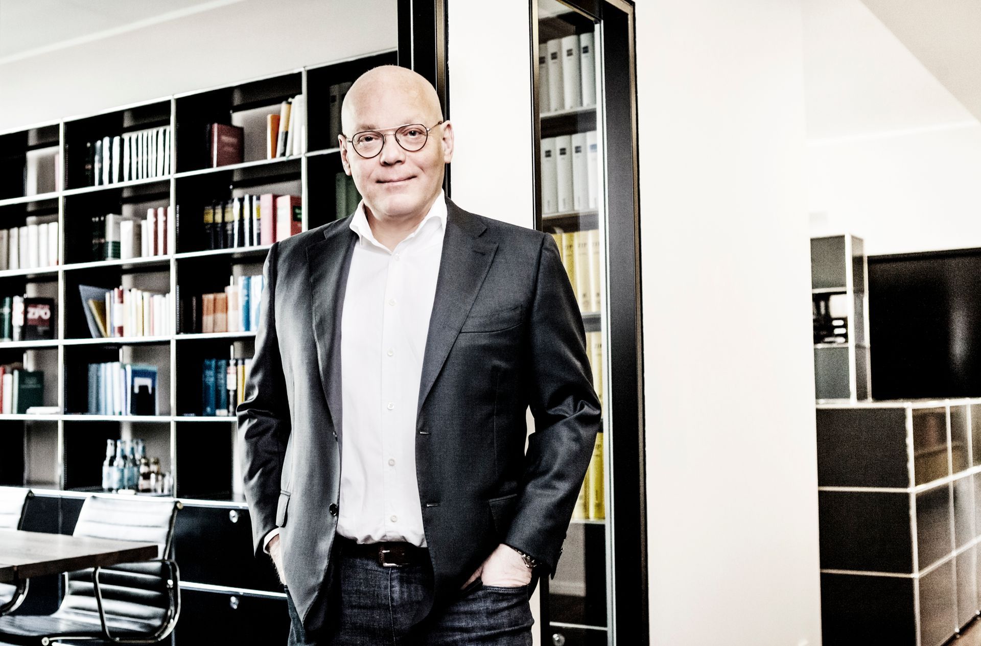 Prof. Dr. Mark Zeuner