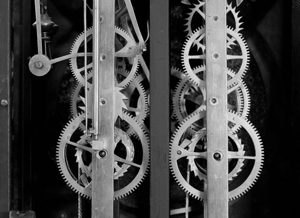 Revision alter Grossuhren Grossuhr Revision