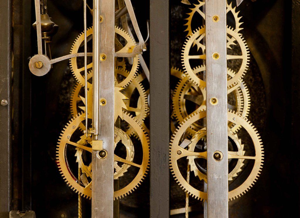 Comtoise Uhren Service