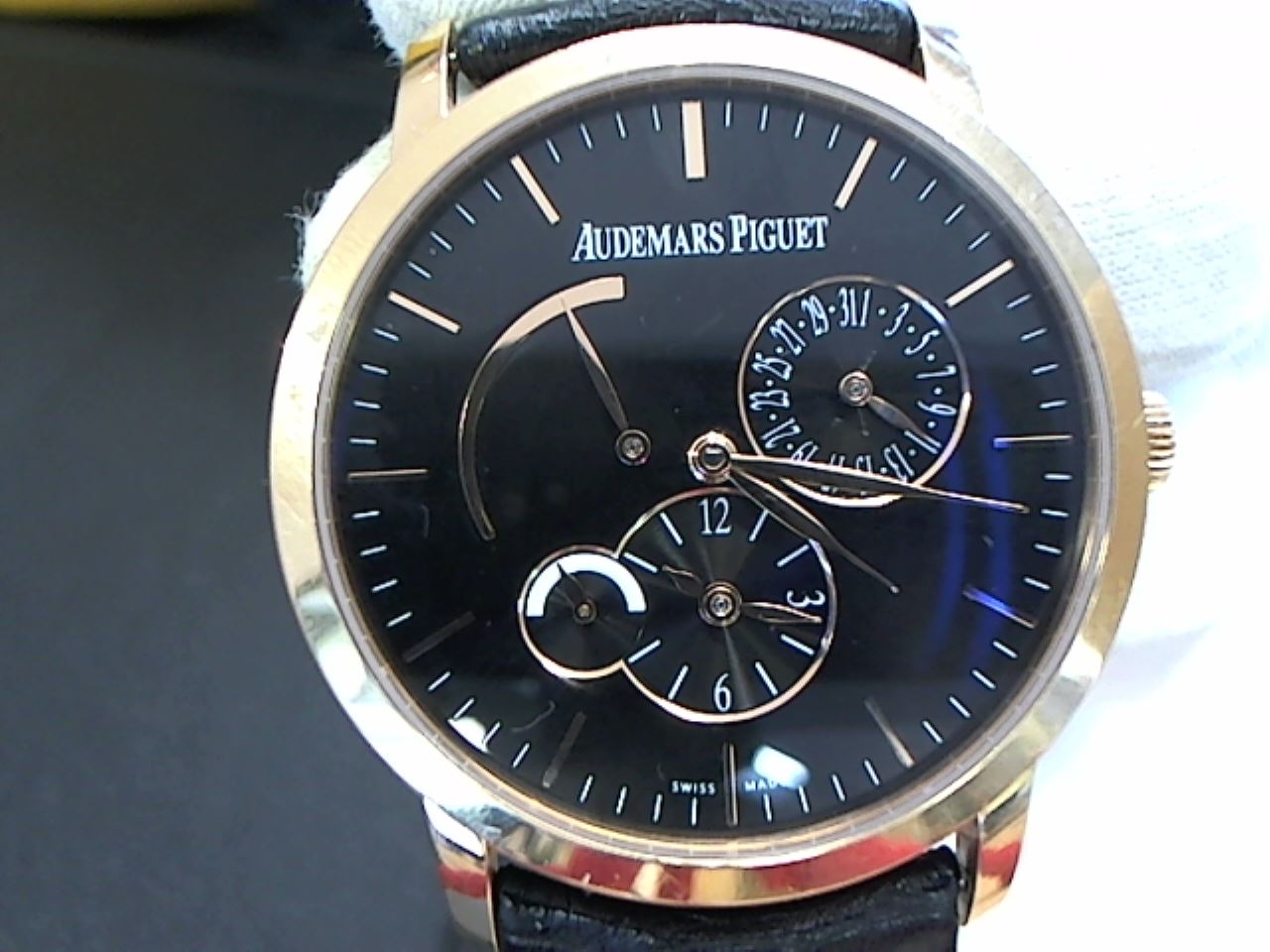 SCHWARZ ETIENNE UHRMACHER