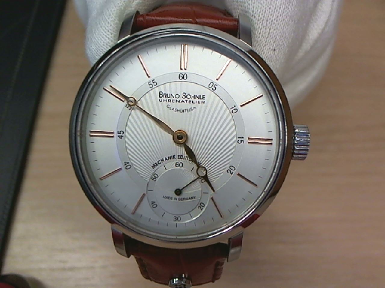 BRUNO SÖHNLE REPARATUR BRUNO SÖHNLE Reparatur Revision Service