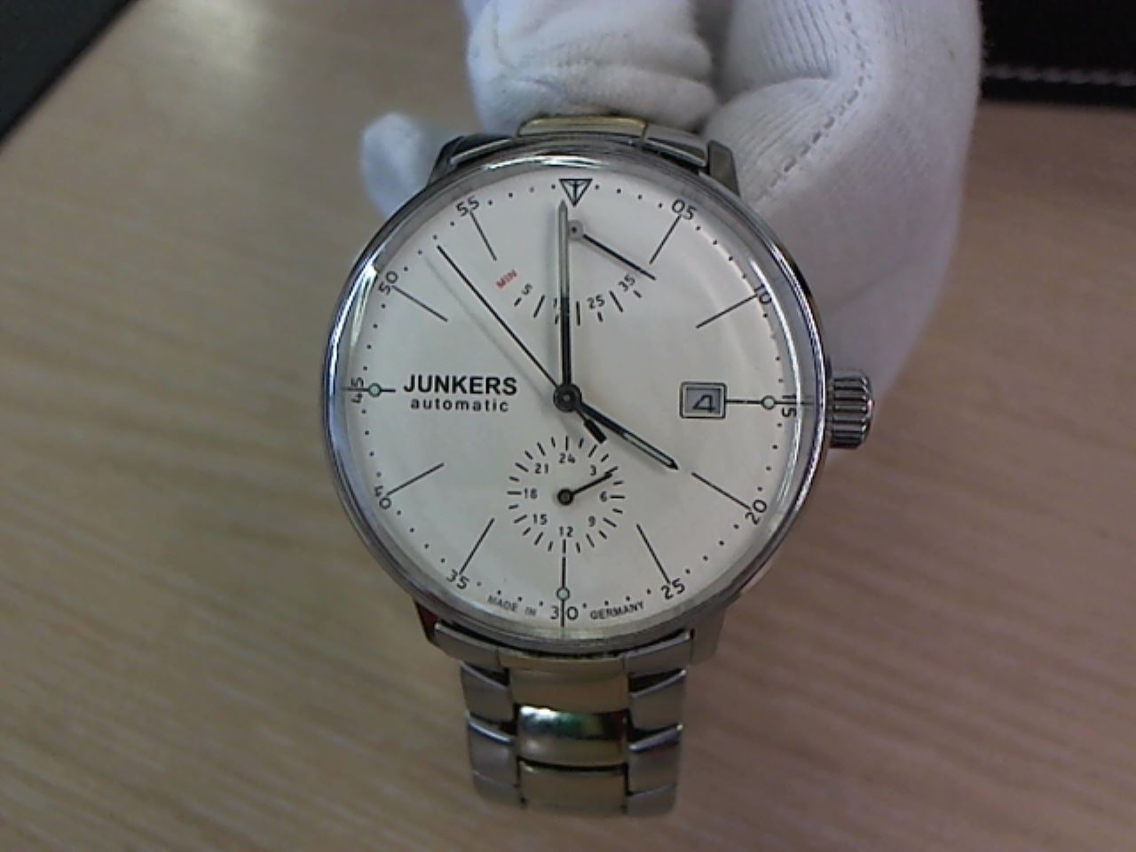 JUNKERS REPARATUR JUNKERS Reparatur Revision Service