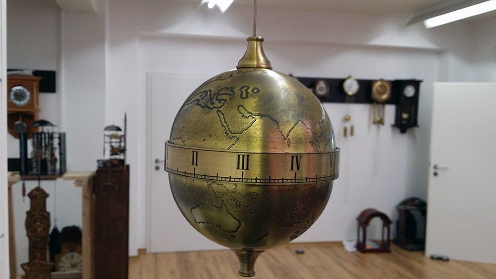 Falling Ball Uhr Reparatur Kugeluhr Falling Ball repaieren