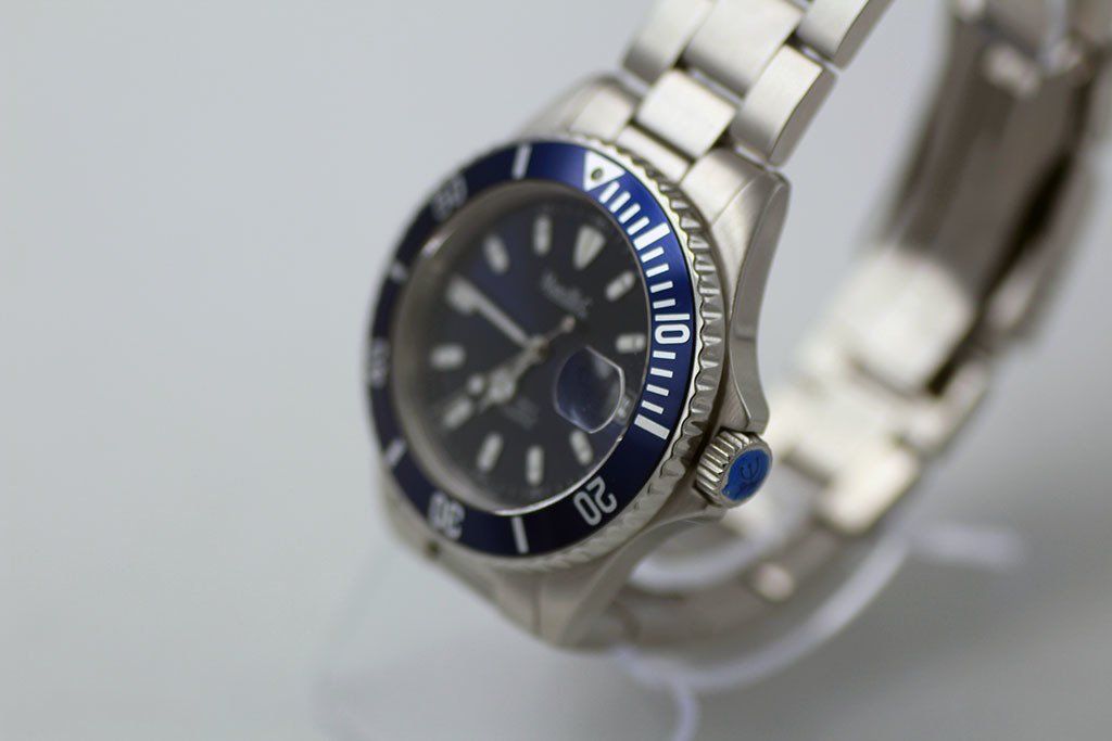 MARCELLO C. ETIENNE REPARATUR MARCELLO C. Reparatur Revision Service