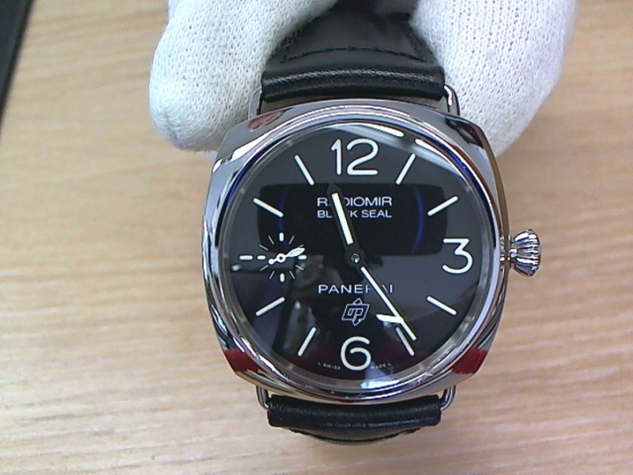 OFFICINE PANERAI UHRMACHER
