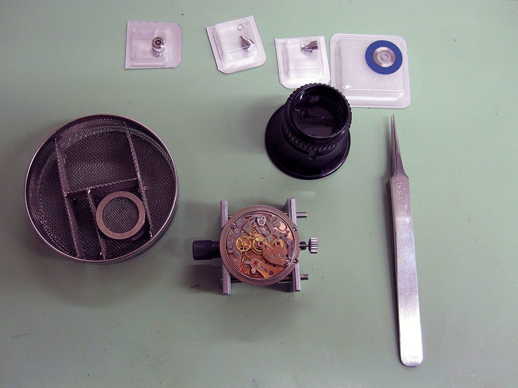 Überholung Omega