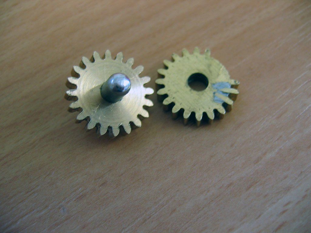 Uhr Zahnrad Anfertigung
