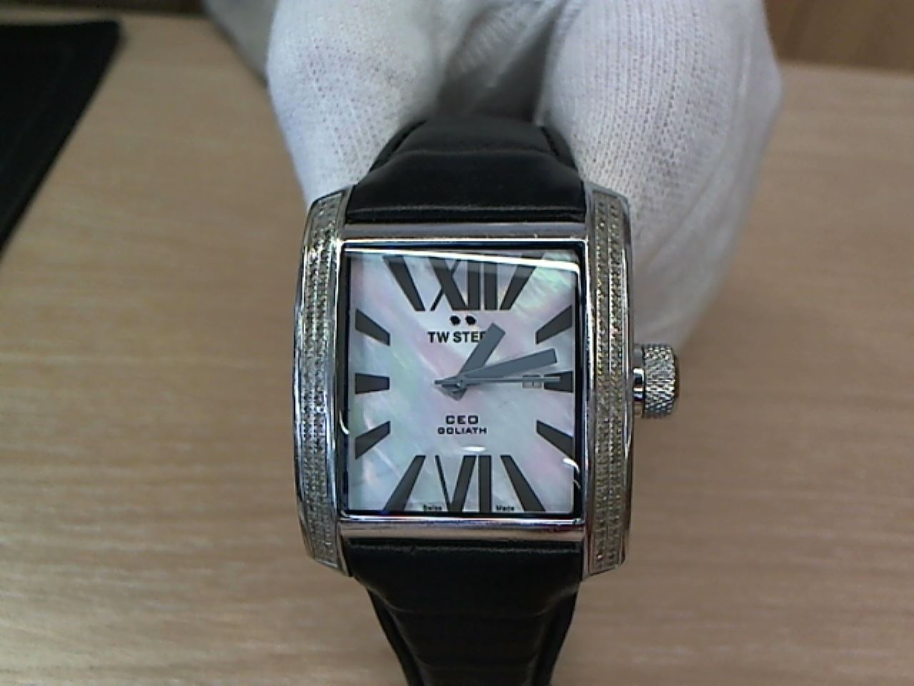 TW STEEL UHRMACHER