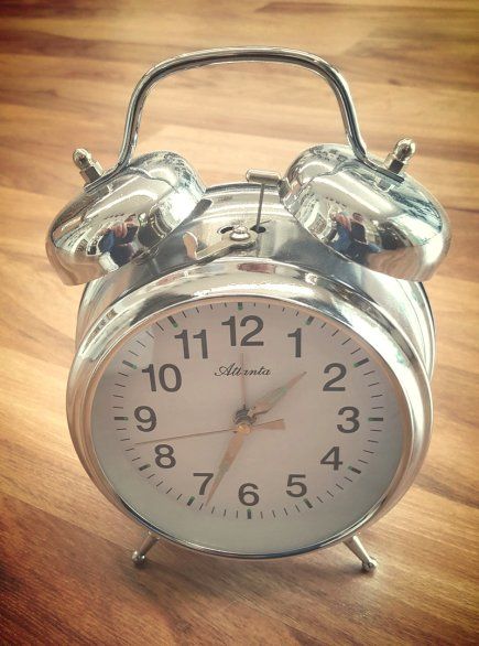 WECKER reparieren WECKER reparieren