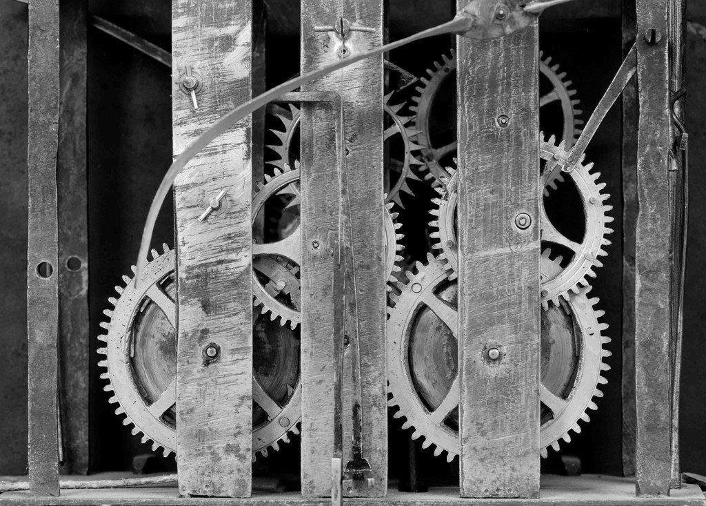 Antikuhr Reparatur ANTIKUHR reparieren