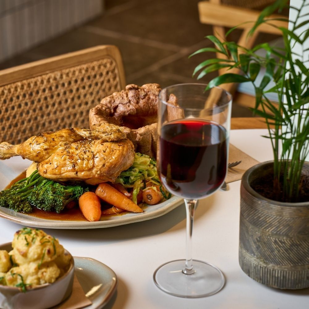 Sunday Lunch | Apricot Brunch Bar