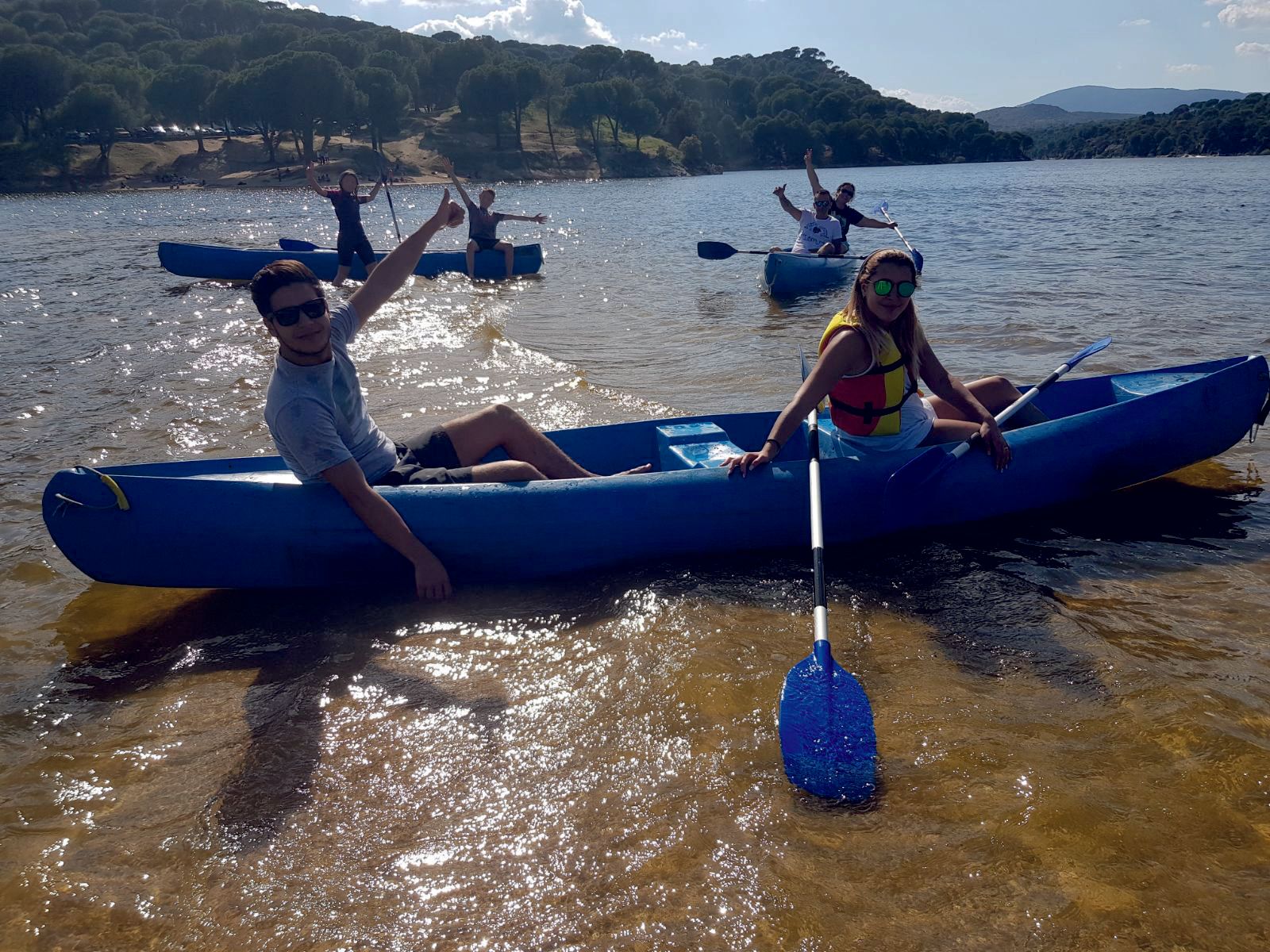 Paseo en kayak con niños Piraguas Pantano San Juan - Madrid
Alquiler de piraguas en Madrid
