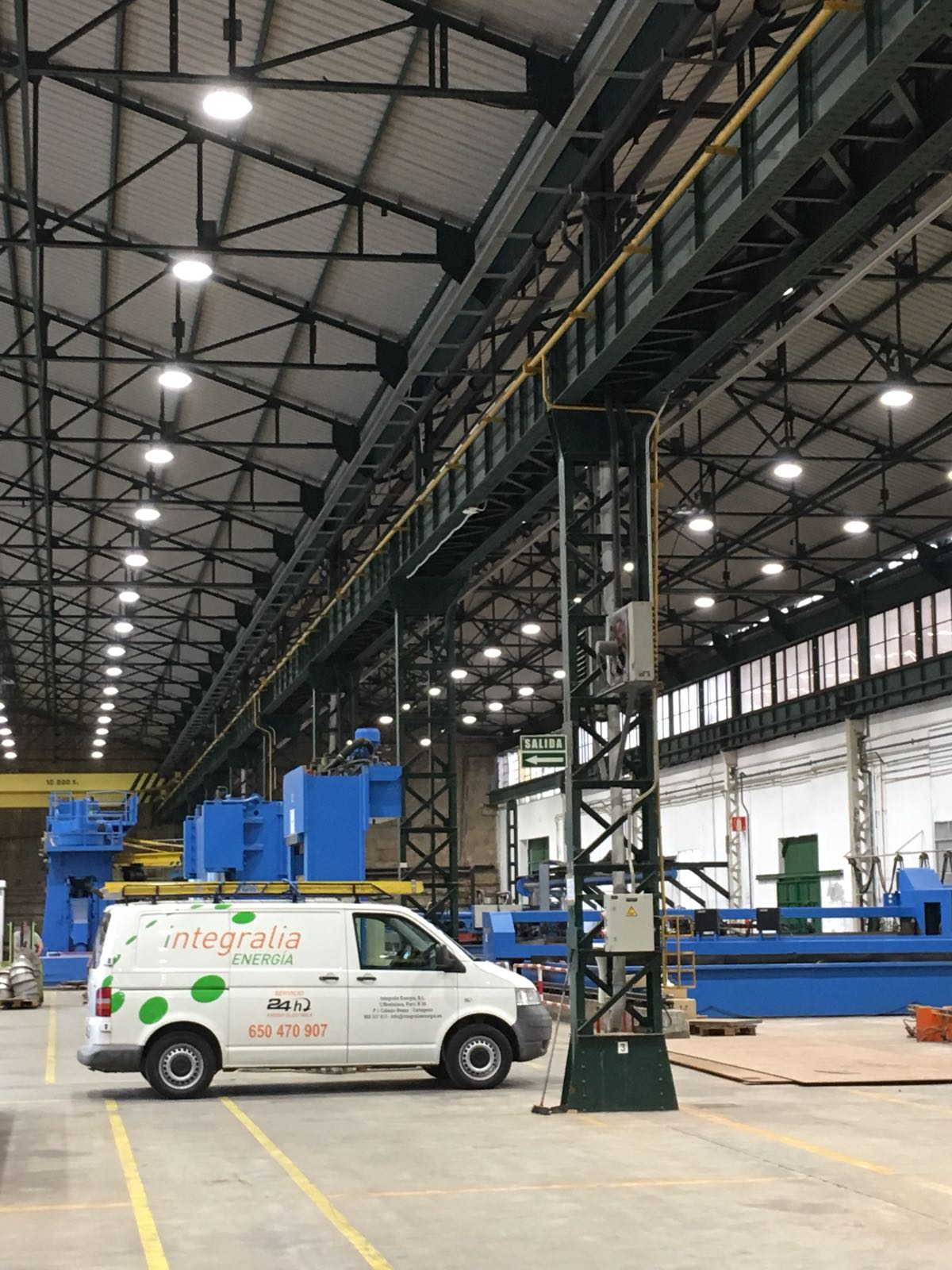 Integralia Energía instala puntos de luz signify Phillips en Navantia Cartagena