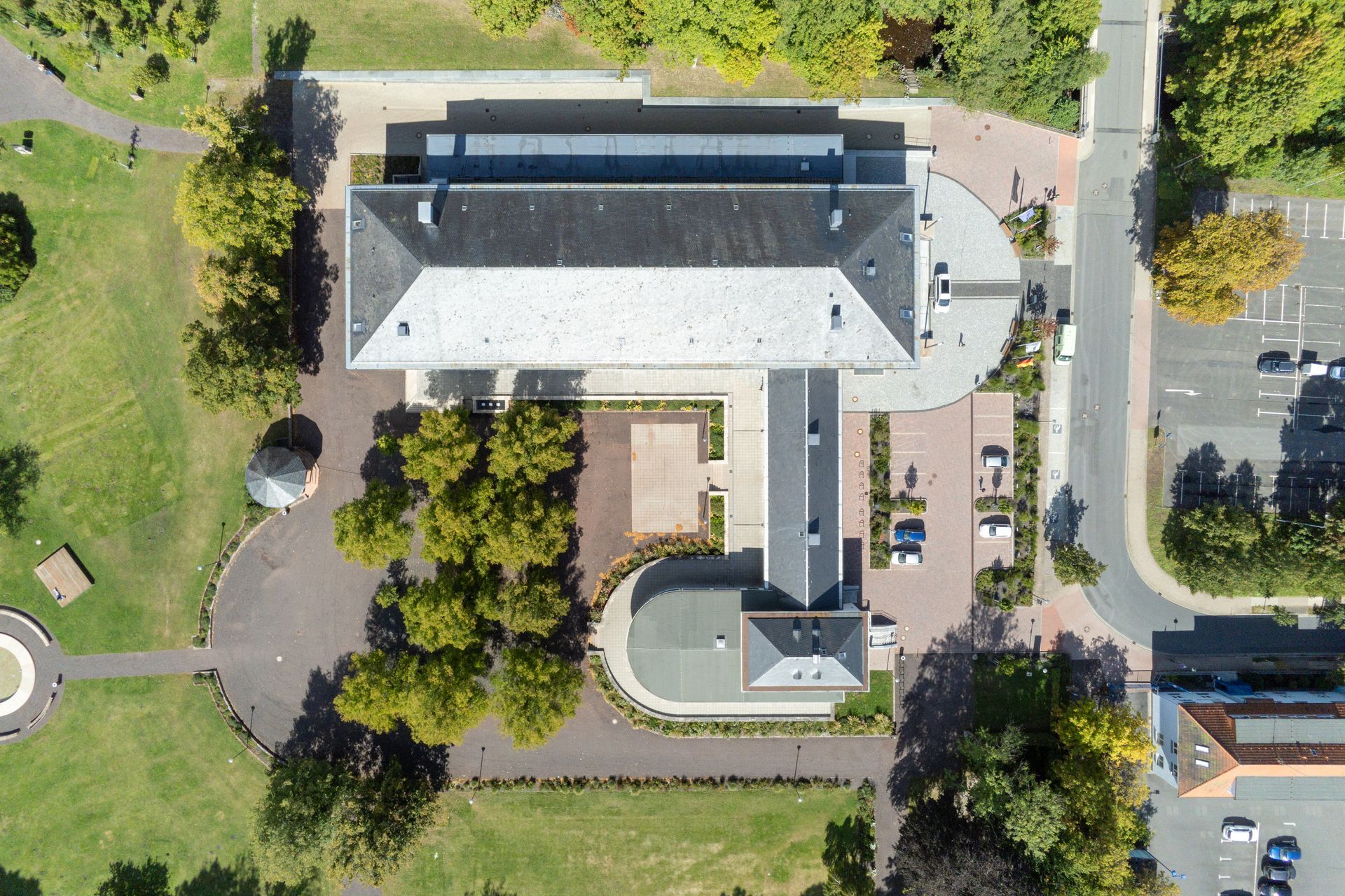 Luftaufnahme per Drohne Festhalle Ilmenau