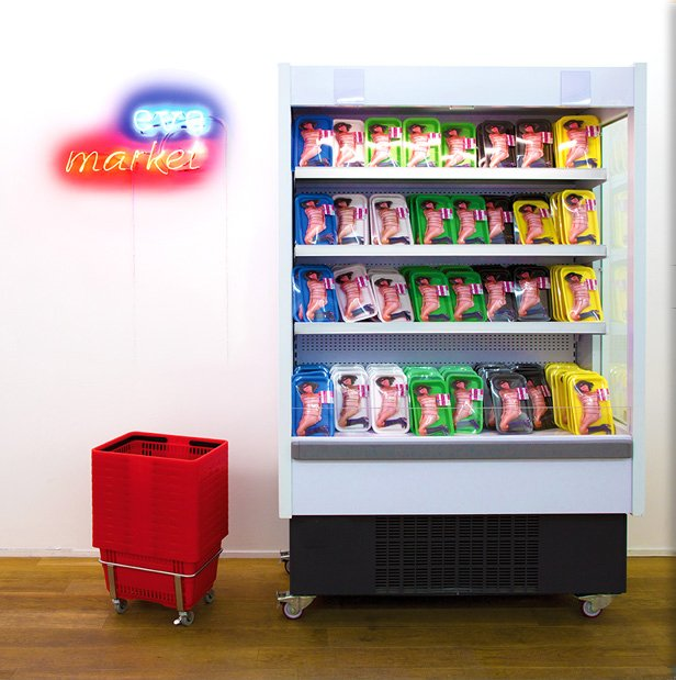 art armoire frigorifique food art neon barquettes eve eve waiting for love panier de supermarche