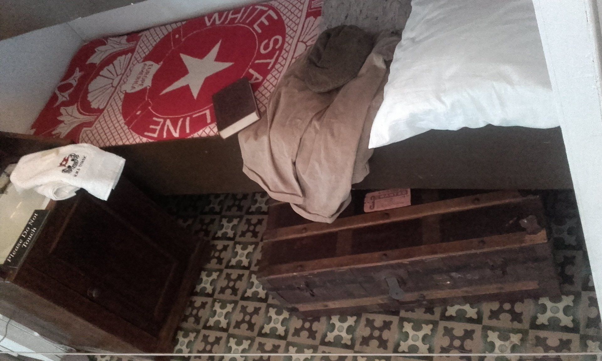 titanic artefacts, titanic exhibition, touring exhibitions, titanic and white star line exhibition, rms olympic, hmhs britannic, titanic in photographs, white star line, titanic auctions, titanic, titanic belfast, harland and wolff, captain ej smith, titanic movie, rms titanic, ss titanic, marconi, exhibitions, museums, museum exhibition, titanic in america, white star liners, titanic first class, titanic second class, titanic third class, titanic passengers, titanic crew, titanic wreck, titanic wrecksite, titanic costumes, titanic movie props, titanic museums, exhibitions in the USA