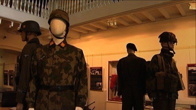 ww2 exhibition, 1939 - 1945 ww2, polish army world war two, nazi germany, german army ww2, D-day, 6th june 1944, battle of the bulge, operation market garden, arnhem, general maczek, touring exhibitions, ww2 exhibitions, poland first to fight, polish soldiers ww2, adolf hitler, general eisenhower, general montgomery, polish army in scotland, wojtek soldier bear, wojtek the bear, wojtek memorial edinburgh, polish 1st armoured division, armoured hussars, emil szmalc, mussolini, waffen ss, 12th ss panzer division, hitler youth, battle of normandy, falaise gap, general anders, africa corps, afrika corps, erwin rommel, polish parachute brigade, polish 1st armoured division