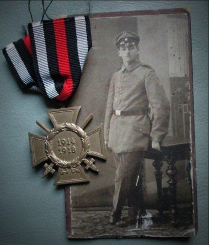 ww1 1914 - 1918, world war one, world war one exhibition, touring exhibition, ww1 outbreak, world war one history, ww1 history, archduke franz ferdinand, gavrilo princip, red baron, ww1 trench, battle of the somme, ypres, ww1 battles, Battle of Passchendaele, ww1 experience, ww1 trench art, ww1 battlefield relics, ww1 artefacts, world war one artefacts, ww1 display, world war one display, world war one displays, ww1 displays, ww1 medals, world war one medals, ww1 artefacts, ww1 exhibition, ww1 medals, ww1 images and photographs, ww1 education