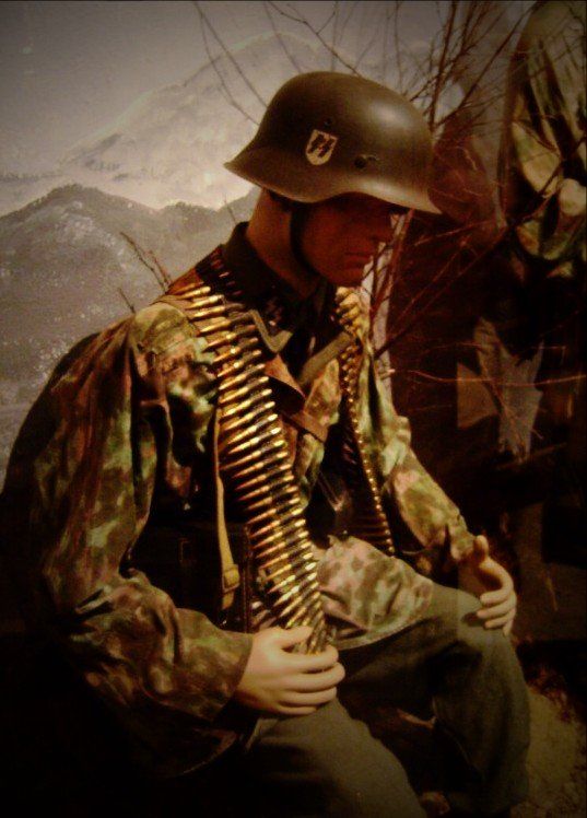 ww2 exhibition, 1939 - 1945 ww2, polish army world war two, nazi germany, german army ww2, D-day, 6th june 1944, battle of the bulge, operation market garden, arnhem, general maczek, touring exhibitions, ww2 exhibitions, poland first to fight, polish soldiers ww2, adolf hitler, general eisenhower, general montgomery, polish army in scotland, wojtek soldier bear, wojtek the bear, wojtek memorial edinburgh, polish 1st armoured division, armoured hussars, emil szmalc, mussolini, waffen ss, 12th ss panzer division, hitler youth, battle of normandy, falaise gap, general anders, africa corps, afrika corps, erwin rommel, polish parachute brigade, polish 1st armoured division