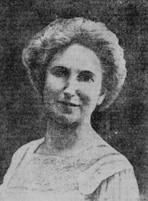 Titanic Honour and Glory Exhibition titanic first class passenger, titanic survivor, titanic nightgown, titanic passenger Margaret Welles Baron Swift, titanic, titanic exhibition, titanic artefact displays, titanic in photographs, white star line, captain smith, titanic artefacts, rms olympic, titanic honour and glory exhibitions, titanic honour and glory