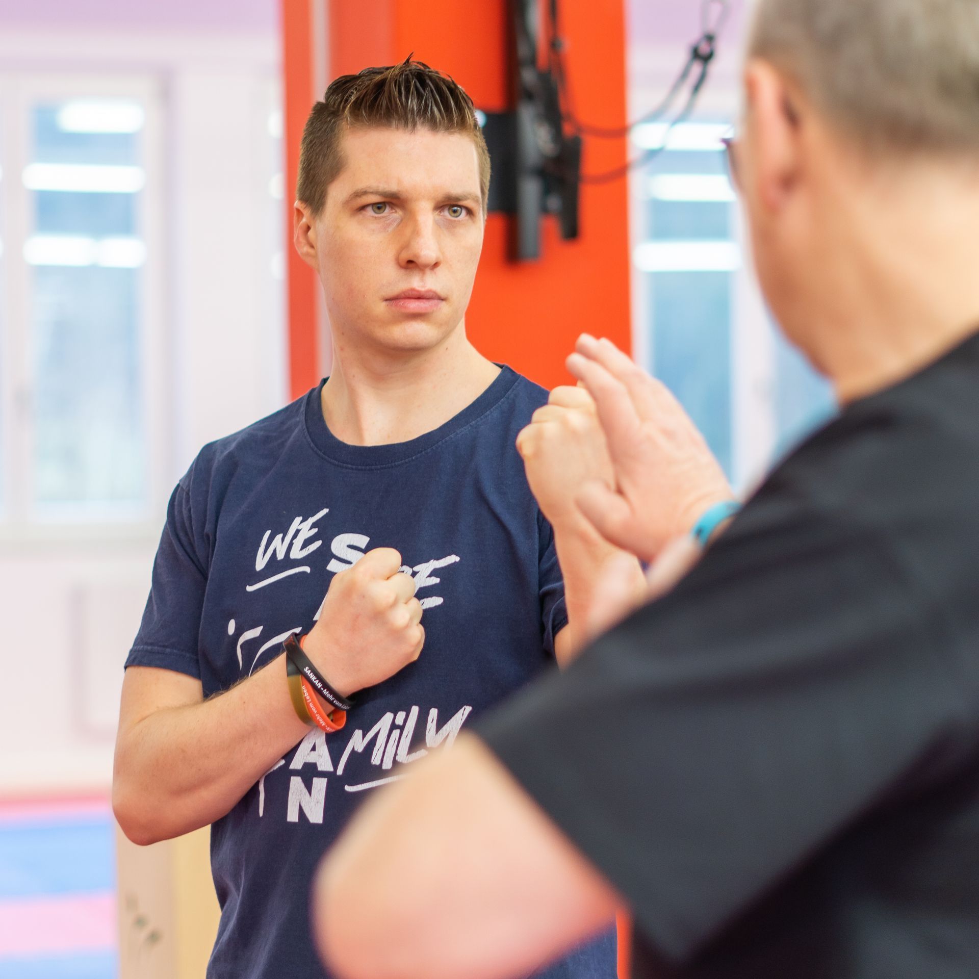 Krav Maga by SANKAN - 360 Grad Blockbewegung