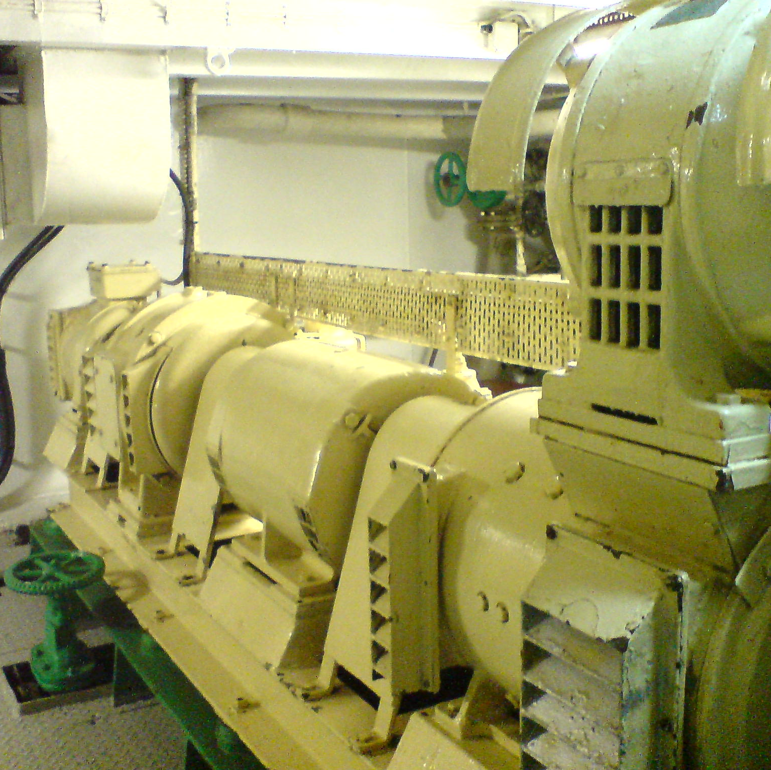 DC and AC generators