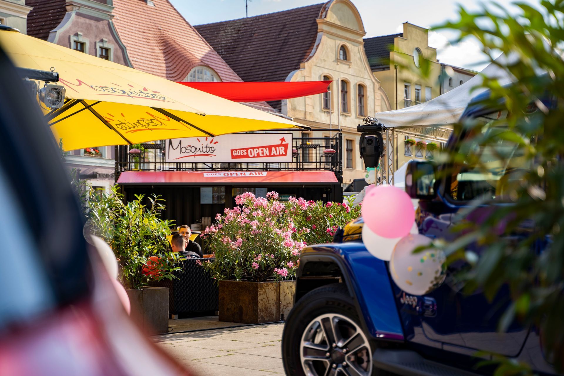 Filmproduktion & Fotografie - www.ronpetrass.de Urheber: Ron Petraß - Imagefilme, Trailer, Werbespots, Produktfilme, Businessfotografie, Hochzeitsfilme, Musikvideos