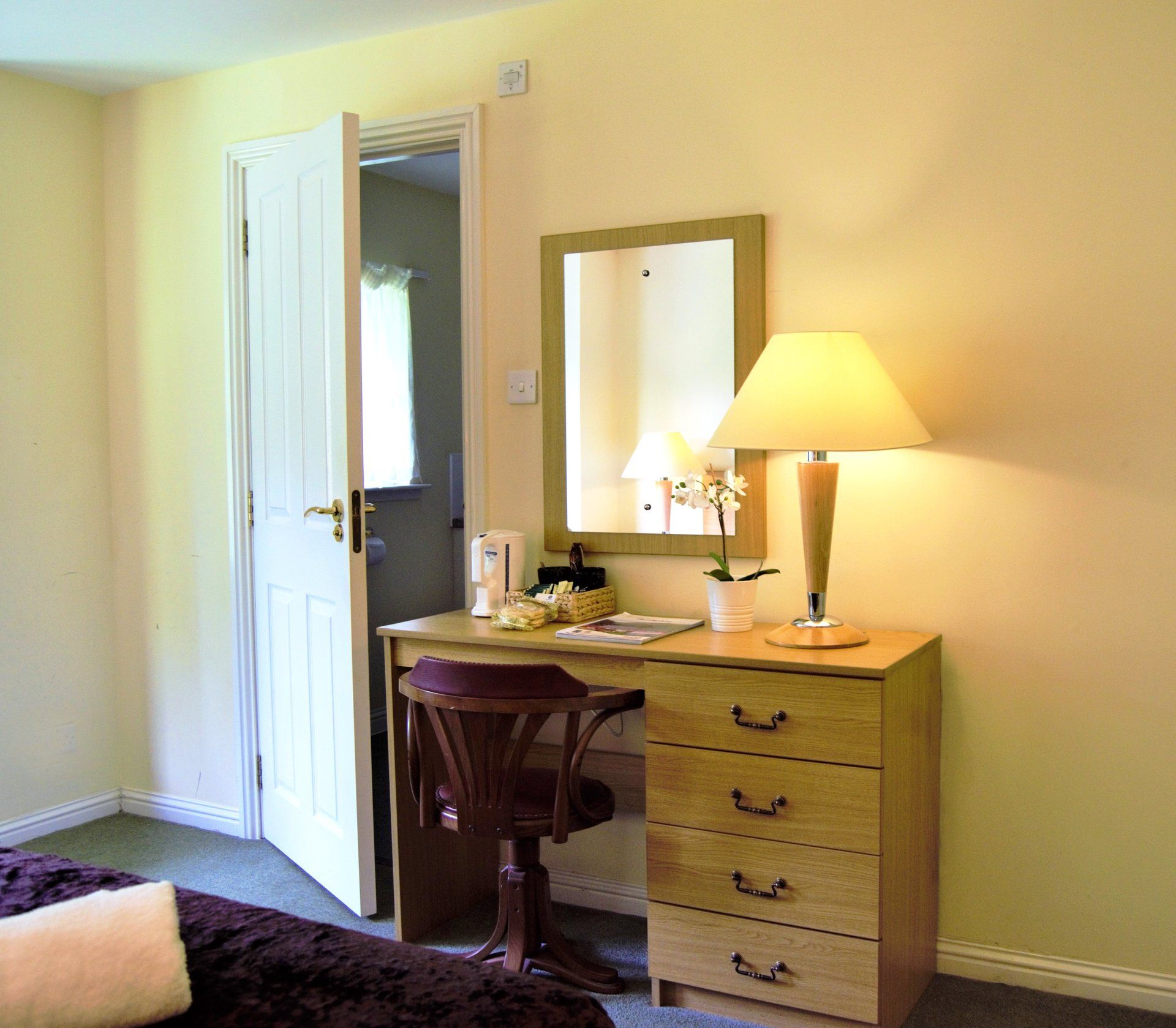 Bridge of Cally Hotel, Superior Double bedroom