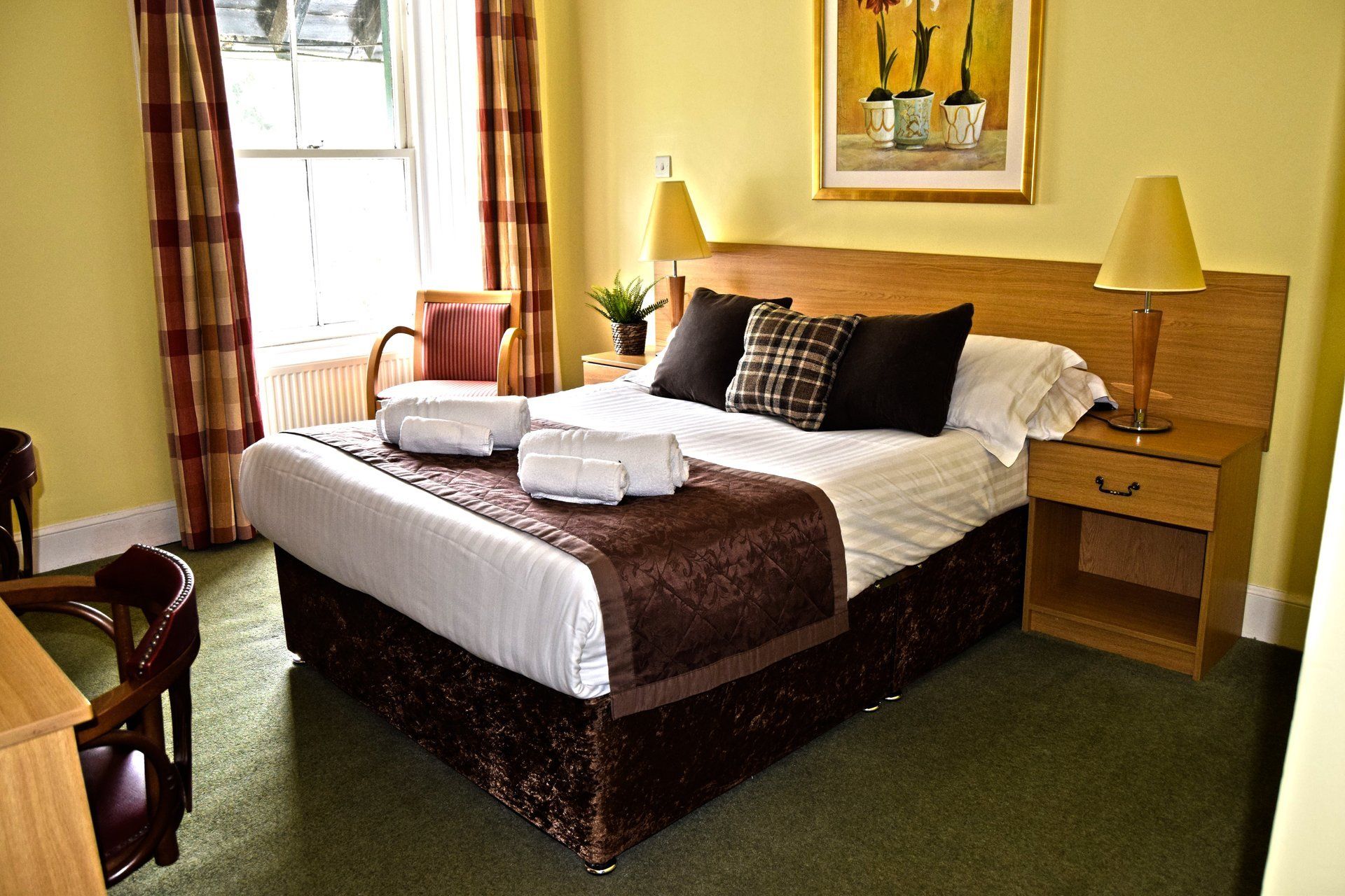 Bridge of Cally Hotel, Standard double bedroom