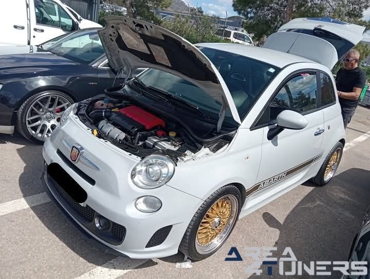 KDD La Lonja
Imagen del reportaje de la revista Tuning Area4tuners.es, de la concentración de coches Tuning del año 2025 en La Lonja, Murcia, España.
