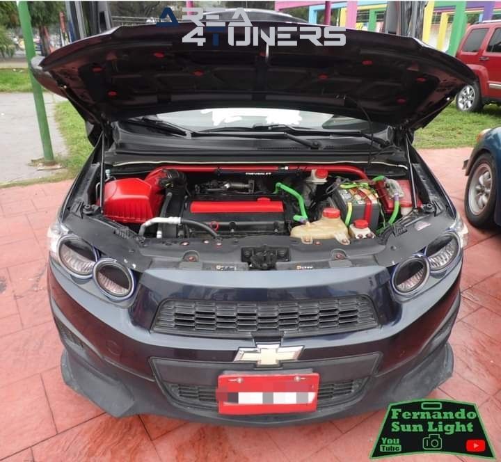 4º Aniversario Ancm
Imagen del reportaje de la revista Tuning Area4tuners.es, de la concentración de coches Tuning del año 2024 en Valle Del Chalco, México.