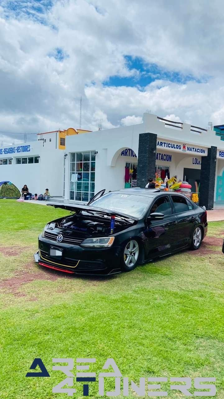 Napo Fest 3.0
Imagen del reportaje de la revista Tuning Area4tuners.es, de la concentración de coches Tuning del año 2024 en Ixmiquilpan, Hidalgo, México.