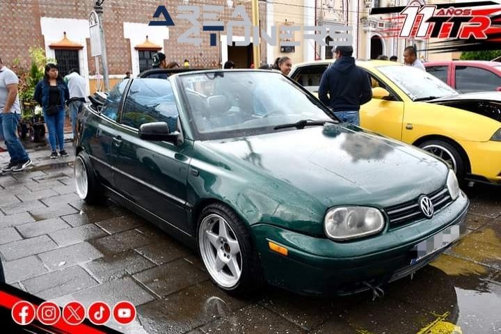 2º Meet The Old And New Tuning
Imagen del reportaje de la revista Tuning Area4tuners.es, de la concentración de coches Tuning del año 2024 en Tepeaca, Puebla, México.