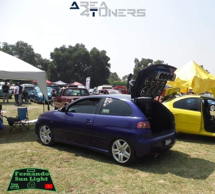 3er Aniversario Team Brothers
Imagen del reportaje de la revista Tuning Area4tuners.es, de la concentración de coches Tuning del año 2024 en Zumpango, México D.F.