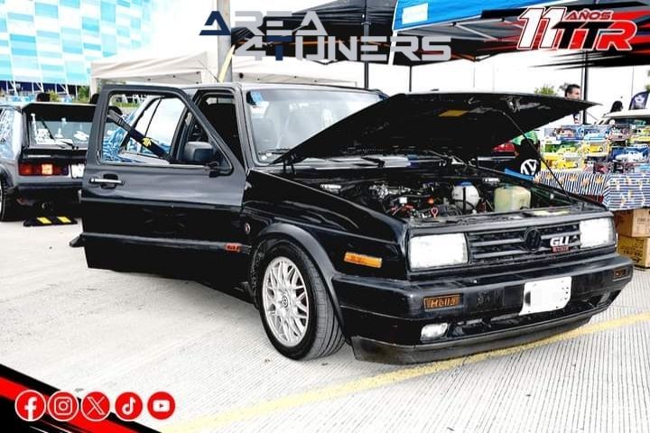 Aniversario Car Weekend
Imagen del reportaje de la revista Tuning Area4tuners.es, de la concentración de coches Tuning del año 2024 en Estadio Cuauhtemoc, México.