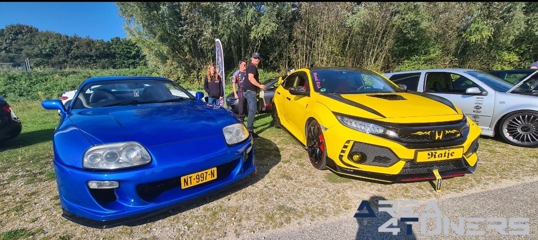 Stanced Kingdom Chapter 4 2024
Imagen del reportaje de la revista Tuning Area4tuners.es, de la concentración de coches Tuning del año 2024 en Ooltgensplaat, Holanda.