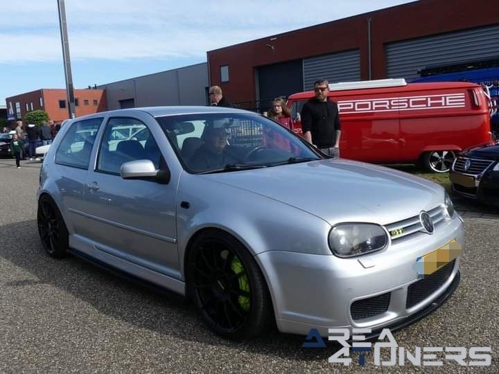 Vw Team Brabant
Imagen del reportaje de la revista Tuning Area4tuners.es, de la concentración de coches Tuning del año 2024 en Grevenlingenmeer, Holanda.