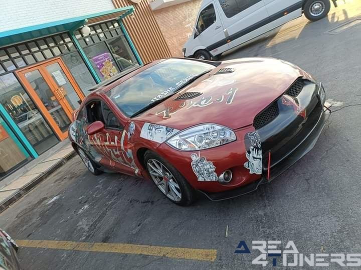 Queretokio
Imagen del reportaje de la revista Tuning Area4tuners.es, de la concentración de coches Tuning del año 2024 en Querétaro, México.
