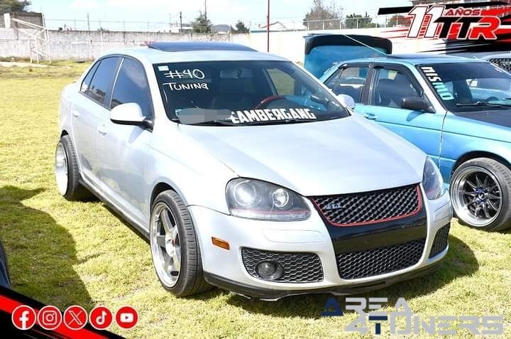 2º Audiocar Fest Club Xtremaudio
Imagen del reportaje de la revista Tuning Area4tuners.es, de la concentración de coches Tuning del año 2024 en Esperanza, Puebla, México.
