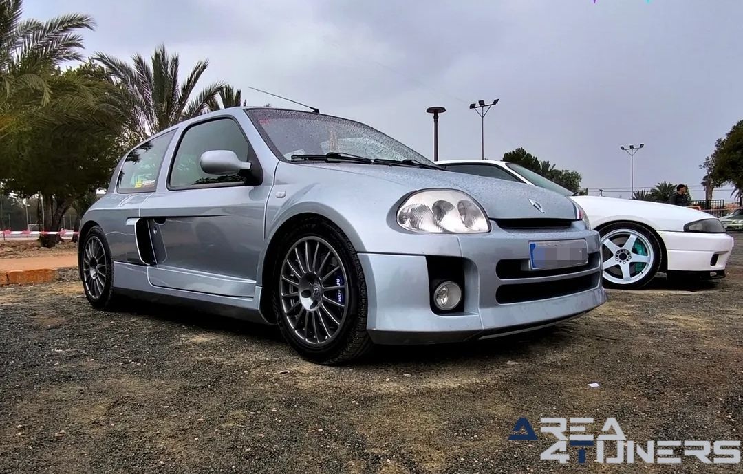 6a Concentración San Isidro Motor Fest
Imagen del reportaje de la revista Tuning Area4tuners.es, de la concentración de coches Tuning del año 2025 en San Isidro, Alicante, España.