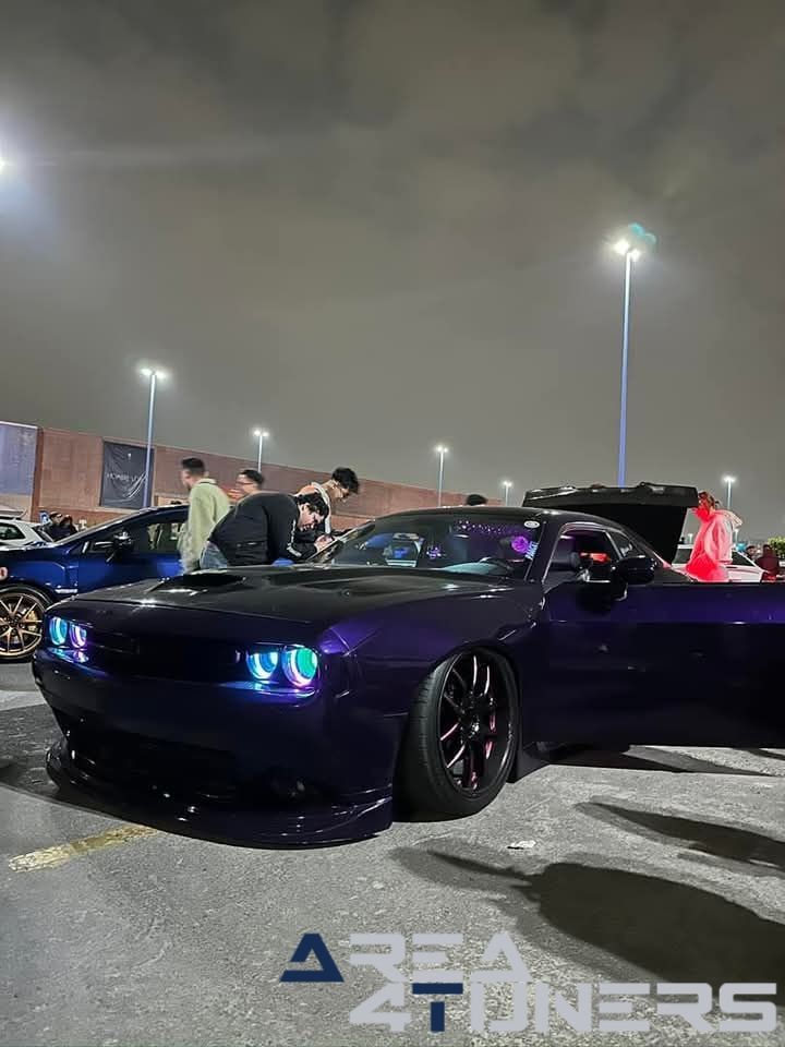 High Perfonmance Club
Imagen del reportaje de la revista Tuning Area4tuners.es, de la concentración de coches Tuning del año 2025 en México D.F..