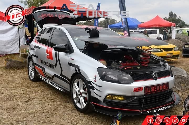 Aniversario Team Bandidos
Imagen del reportaje de la revista Tuning Area4tuners.es, de la concentración de coches Tuning del año 2025 en Chalco, México.