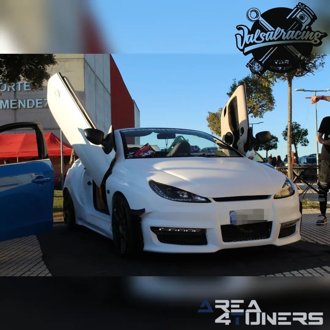 4a Concentración Valsaracing
Imagen del reportaje de la revista Tuning Area4tuners.es, de la concentración de coches Tuning del año 2025 en Villares De La Reina, Salamanca, España.