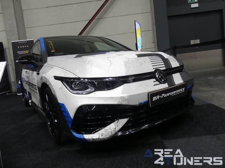 Belgium Auto Show BAS
Imagen del reportaje de la revista Tuning Area4tuners.es, de la concentración de coches Tuning. del año 2025 en Fladers, Bélgica.