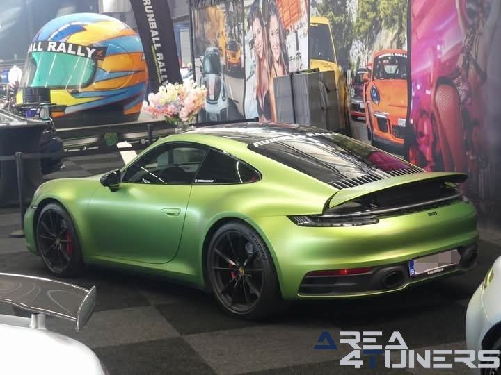 Belgium Auto Show BAS
Imagen del reportaje de la revista Tuning Area4tuners.es, de la concentración de coches Tuning. del año 2025 en Fladers, Bélgica.